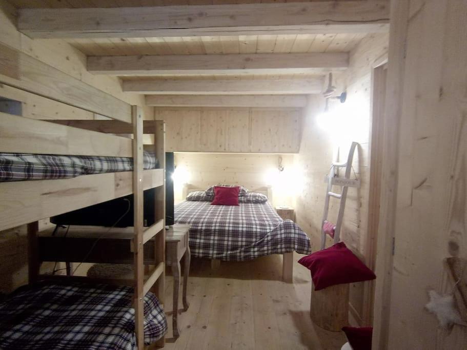 La Baita Nel Bosco Morgex Esterno foto